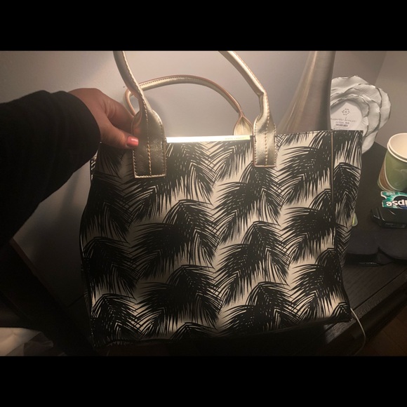 Kate Landry bag - Picture 1 of 2